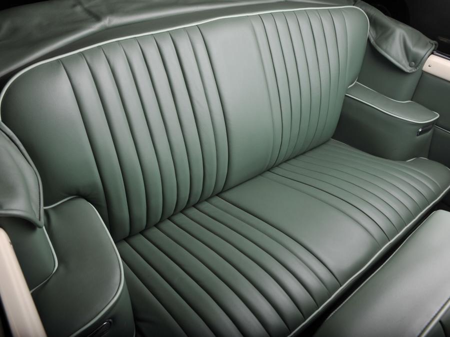 Интерьер Sunbeam Mk III Convertible Coupe 1954 года  (фото 2 из 5)